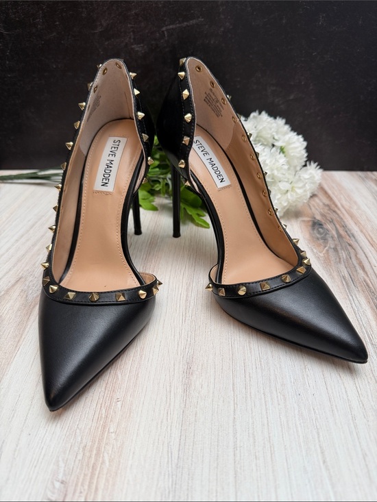 Steve Madden Shoes - STEVE MADDEN Velocity heels size 7.5